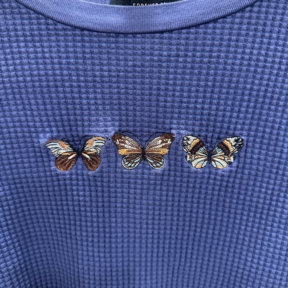 Forever 21 Butterfly Embroidered Waffle Knit Cropped Top Blue S - Picture 2 of 5